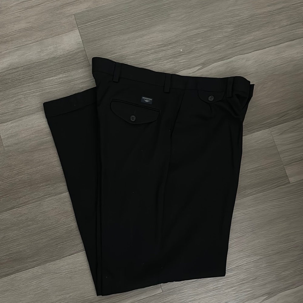 Men’s Dockers